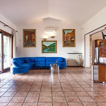 Villa Rita Racale